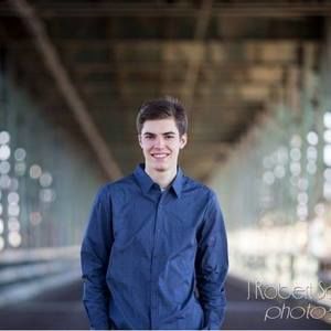 Meet your Posher, Evan